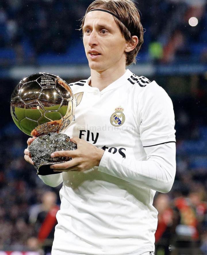 老鹰3人20+力克勇士 交易吹杨后3连胜